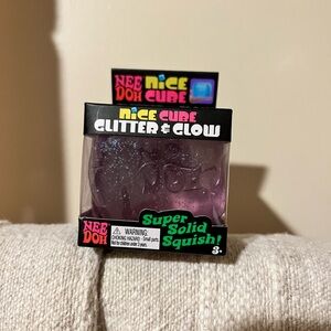 Viral purple Nee Doh nice cube Glitter & Glow NIB never opened